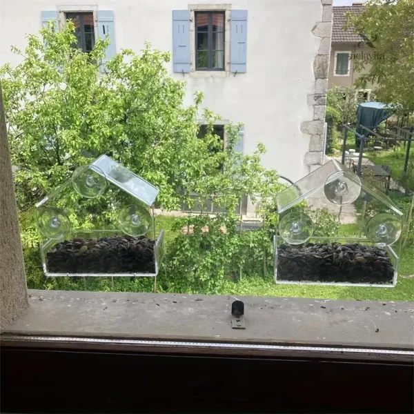 Pratique et design, idéal pour l'observation ornithologique