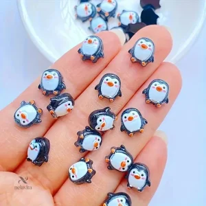 Mini Pingouins Décoratifs en Résine – Accessoires Mignons pour DIY, Terrariums ou Petits Animaux