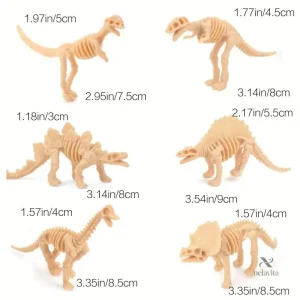 Décoration amusante avec squelettes de dinosaures en plastique