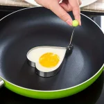 Moule à œufs étoile en inox pour décoration amusante
