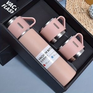 Mug isotherme inox 500ml avec 2 tasses assorties