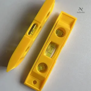 Niveau à bulle magnétique compact pour bricolage
