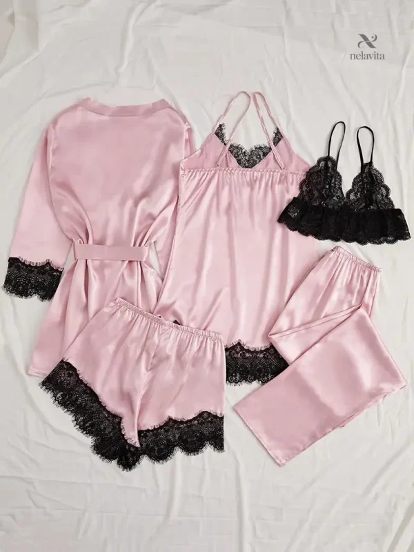 nuisette-femme-satin-et-dentelle-sous-vetements-et-pyjama-supn8b-1