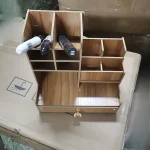 Tiroir de rangement pour organiser le bureau