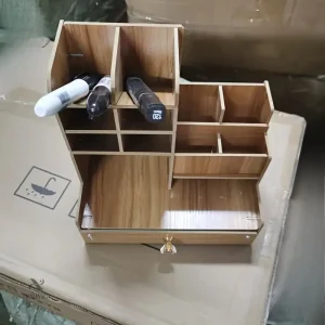 Tiroir de rangement pour organiser le bureau