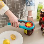 Ouvre-boîte antidérapant 4-en-1 pour cuisine et bouteilles
