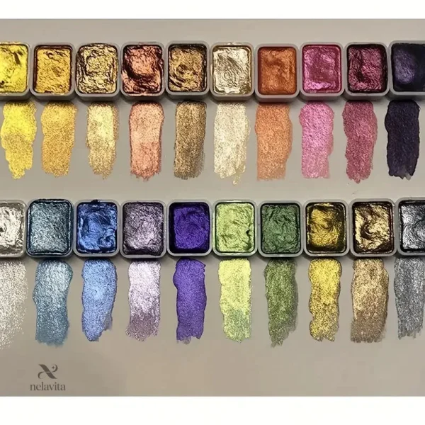 Palette d'aquarelle avec teintes iridescentes pour artistes