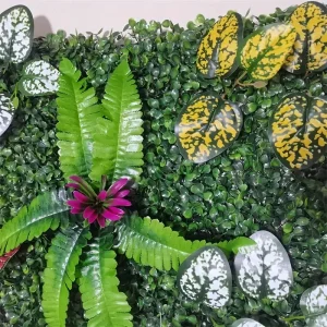 Panneau de feuillage artificiel avec fleurs décoratives