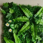 Panneau vert pour embellir espaces extérieurs et intérieurs