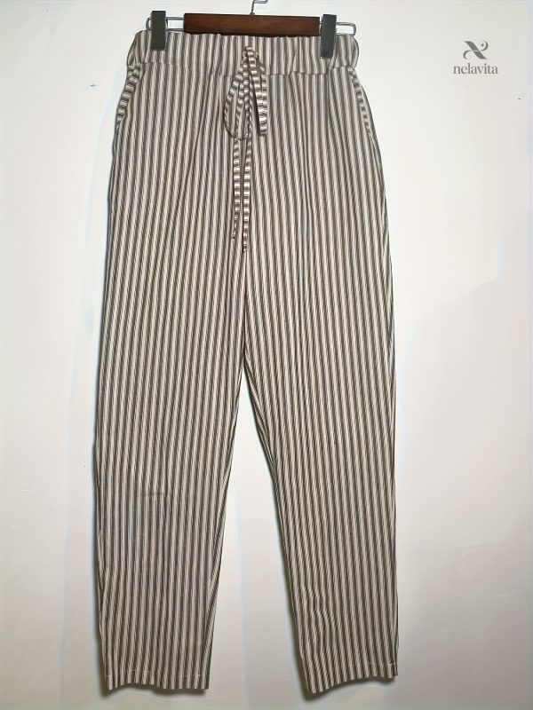 Pantalon léger à taille haute pour un look décontracté