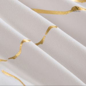 Draps effet marbre avec finition dorée