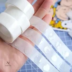 Colles adhésives adaptées à diverses surfaces et applications
