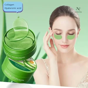 Patchs hydratants anti-cernes à base d'aloe vera et collagène