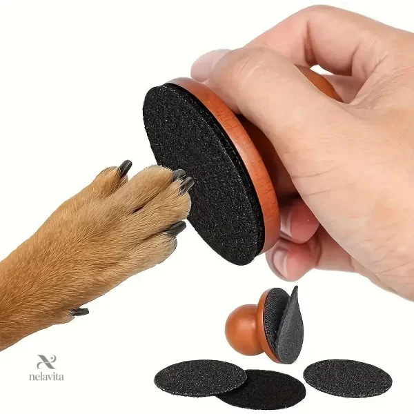 Accessoire de toilettage compact pour chiens et chats
