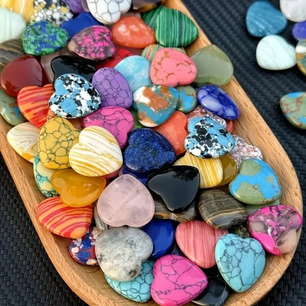 pierres-precieuses-en-forme-de-coeur-gemmes-naturelles-mu-zdzs1p-1