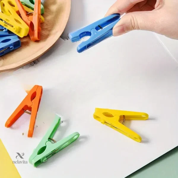 Pinces en plastique pour le séchage, idéales et pratiques à utiliser