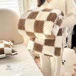 Plaid en velours pour un style chaleureux et accueillant