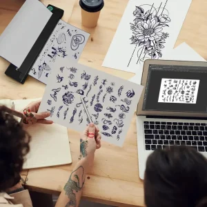Planche de tatouages temporaires artistiques à découper
