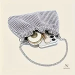 Pochette de soirée argentée à strass avec bandoulière chaîne