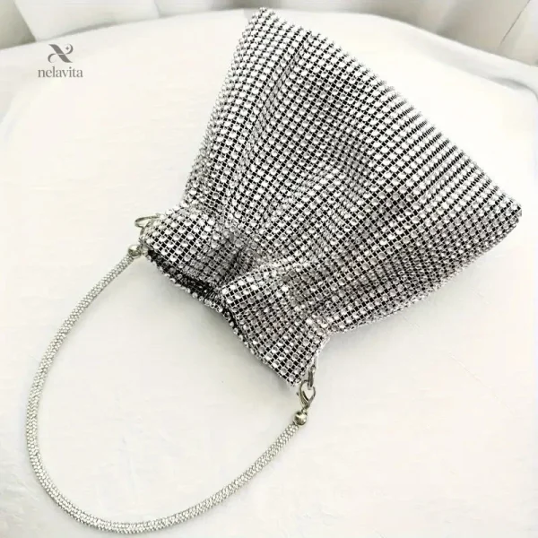 Sac de soirée femme en strass, accessoire tendance et glamour