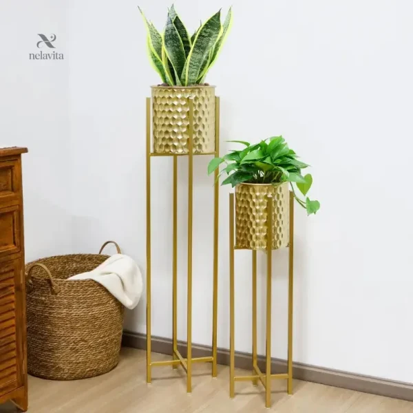 pots-de-fleurs-dores-sur-pieds-jardinieres-decoratives-el-dgawj1-1 Pots de fleurs dorés sur pieds pour décoration intérieure moderne