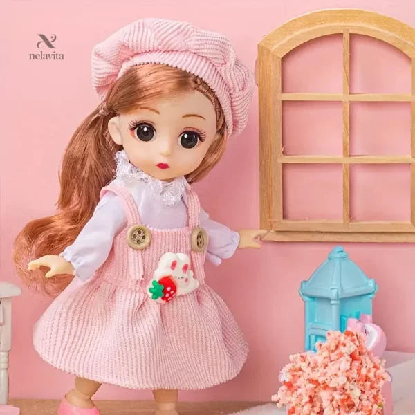 poupee-16-cm-articulee-avec-tenue-elegante-et-beret-jouet-7a7ls9-1
