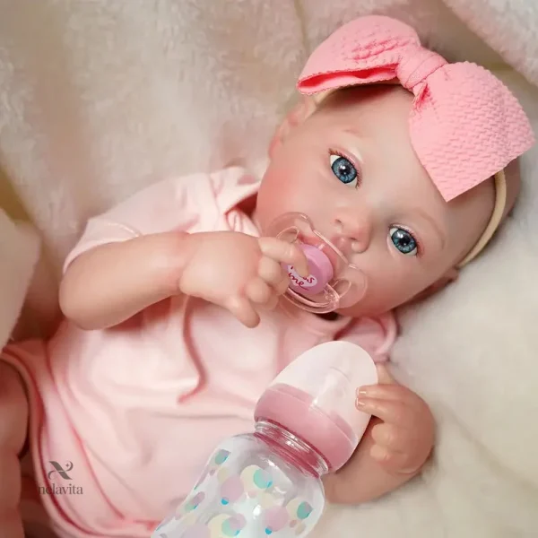 Poupée Bébé Reborn, style réaliste et doux au toucher