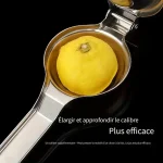Ustensile pratique pour presser facilement les agrumes