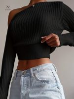 Pull tricoté femme à épaules dénudées