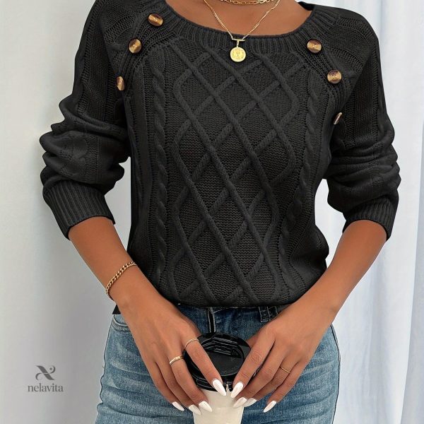Pull Femme : Élégance avec Col Rond