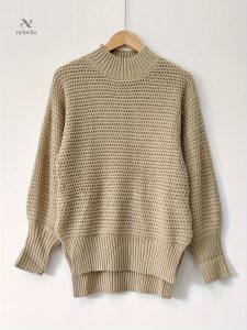 Pull Femme Coupe Asymétrique en Tricot