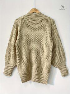 Pull Uni pour Femme à Style Épuré