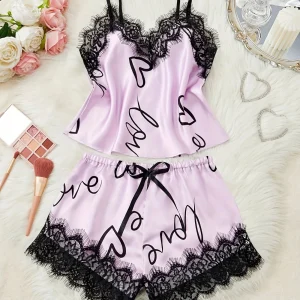 Pyjama Femme Satin Sexy Imprimé Love – Ensemble 2 Pièces avec Dentelle Noire