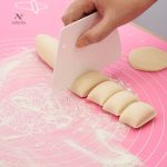 Raclette Coupe Pâte pour la pâtisserie