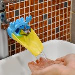 Accessoire de robinet en forme de crabe