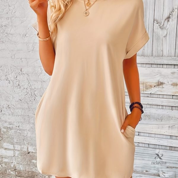 Robe simple et élégante, idéale pour toute occasion