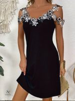 Robe Épaules Dénudées avec motif floral