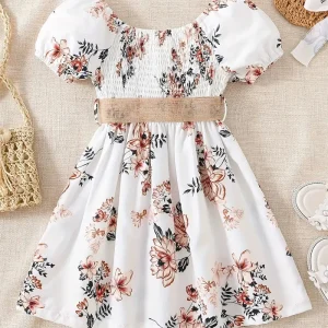 Robe fille été à fleurs vert menthe – Manches bouffantes et ceinture tressée