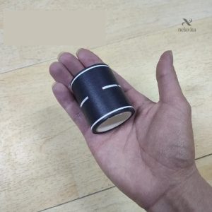 Washi tape noir pour projets de loisirs créatifs variés