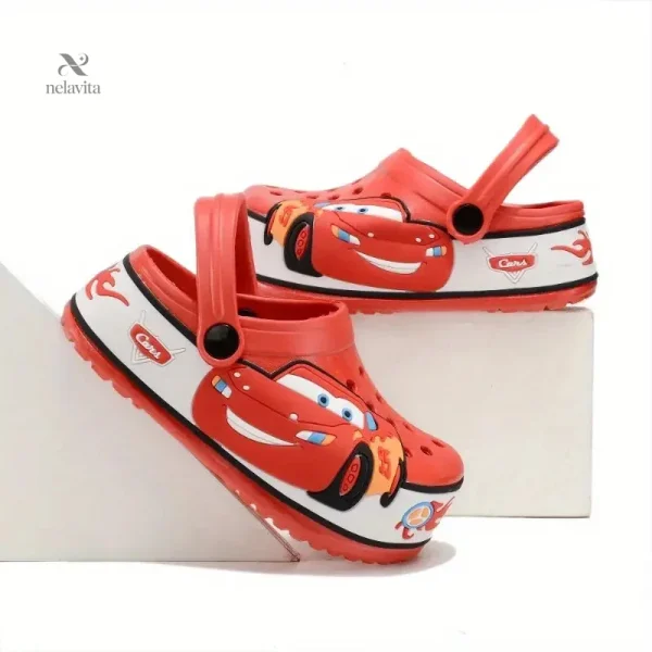 Mules antidérapantes rouges avec motif Cars pour enfants