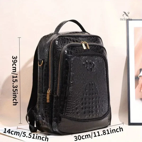 Design crocodile noir, sac à dos homme chic et fonctionnel