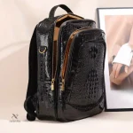 Sac à dos en cuir noir, style sophistiqué pour tous les jours