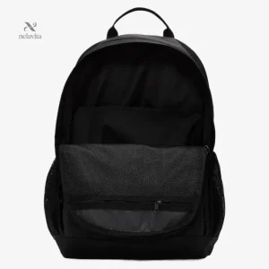 Design sportif et fonctionnel, idéal pour les hommes
