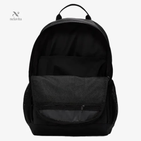Design sportif et fonctionnel, idéal pour les hommes