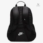 Sac à dos polyvalent Nike pour un usage quotidien