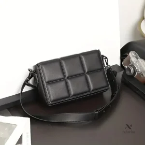 Sac bandoulière homme en cuir compact et élégant