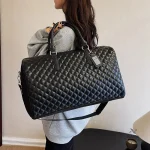 Sac Week-End Élégant en Noir pour un Style Chic