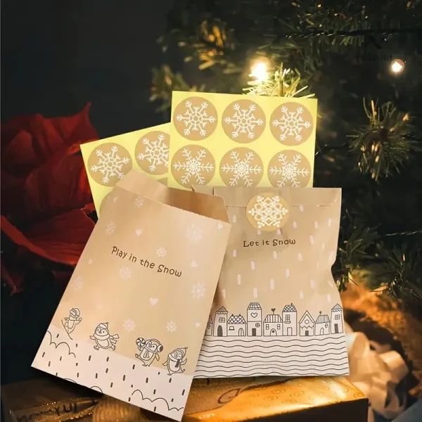 Cadeaux de Noël : sachets en papier avec étiquettes personnalisées