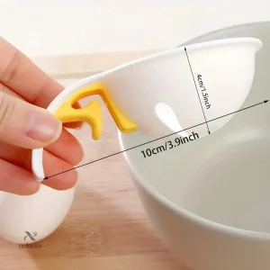 Outil pratique pour séparer jaune et blanc d'œuf