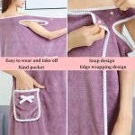 Modèle de serviette avec manches pour plus de confort